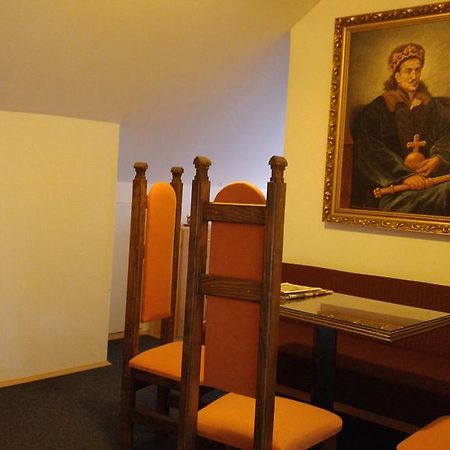 Penzion Korzo Hotel Spisska Stara Ves Ngoại thất bức ảnh