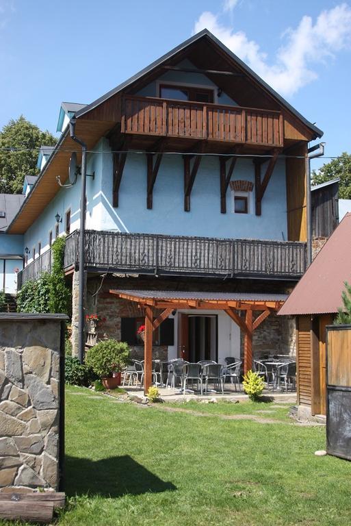 Penzion Korzo Hotel Spisska Stara Ves Ngoại thất bức ảnh